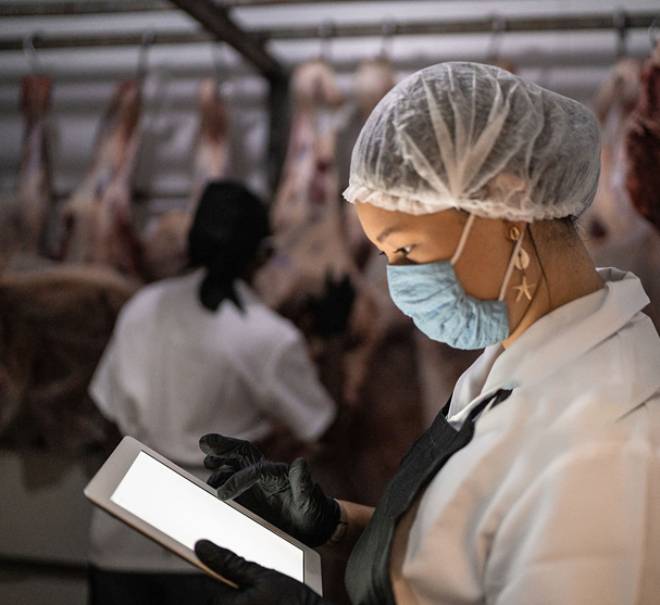 Trazabilidad por lote y control documental (TIF / HACCP / POES).